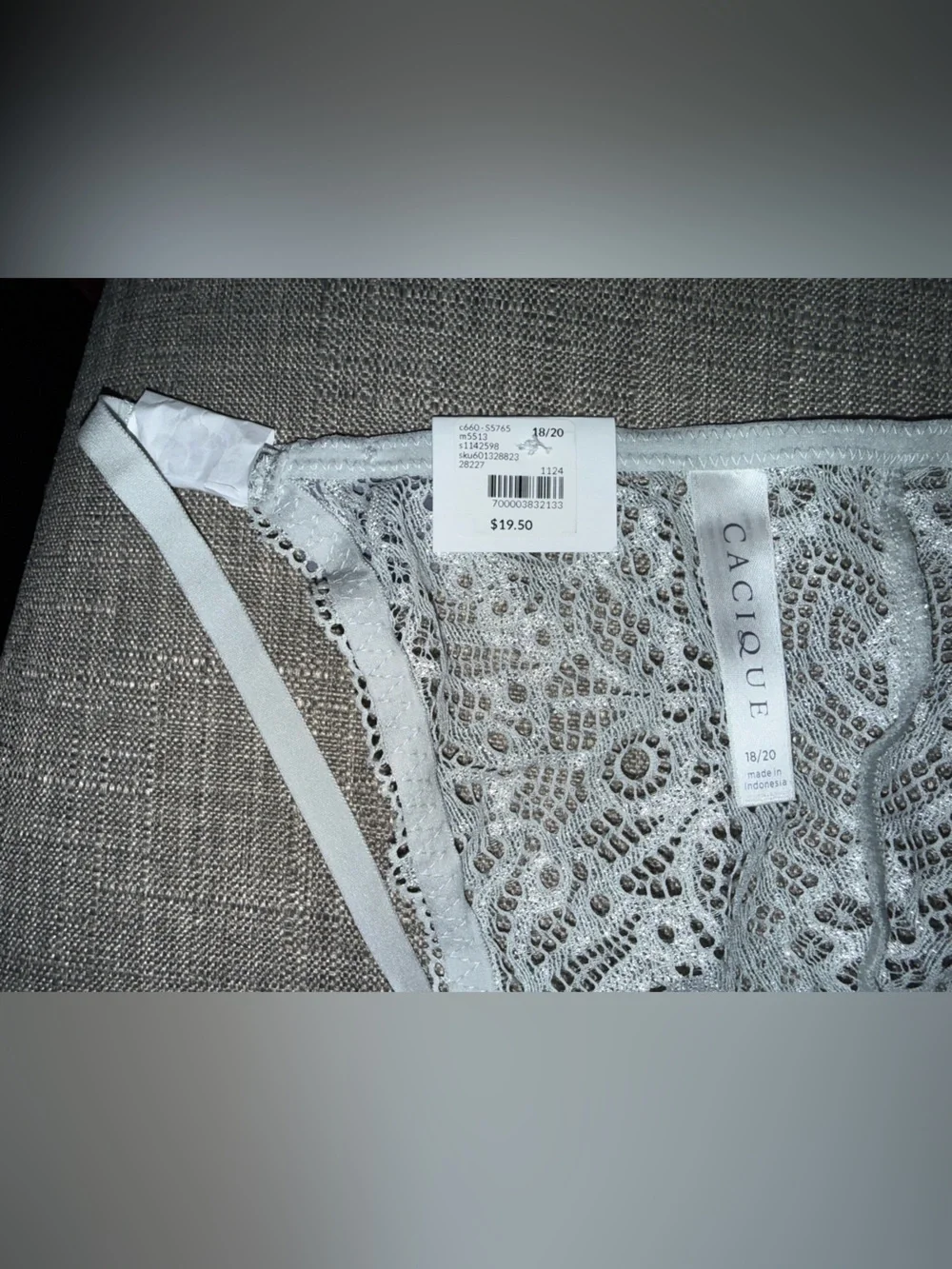 Lane Bryant Cacique Women's NWT Stretch Lace Thong Shimmer And Metal Detail 1820 - Picture 3 of 4
